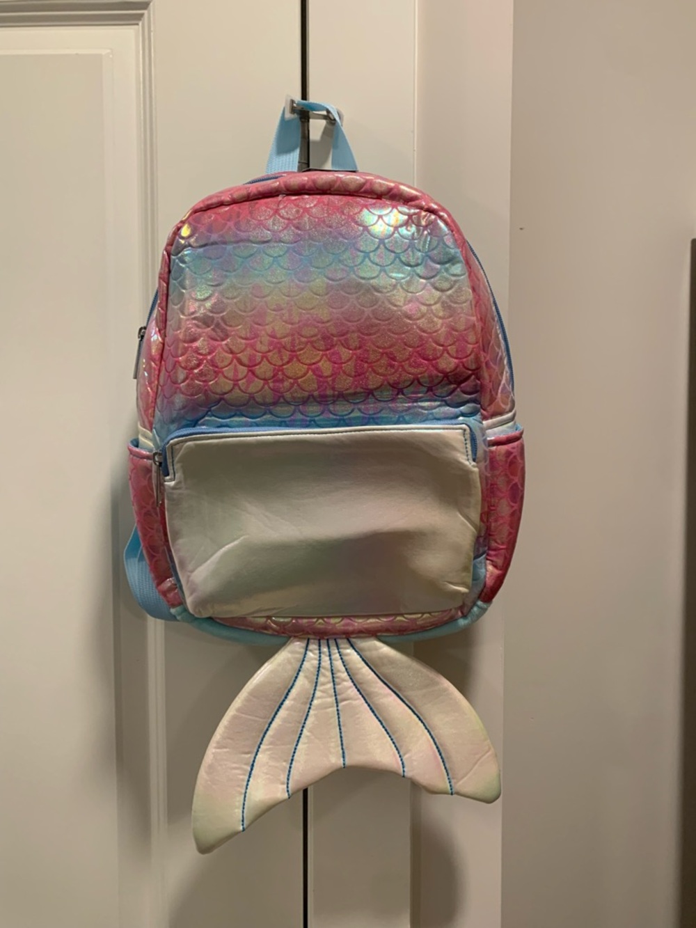 NWT-Kids Mermaid Tail Backpack - Pink & Blue